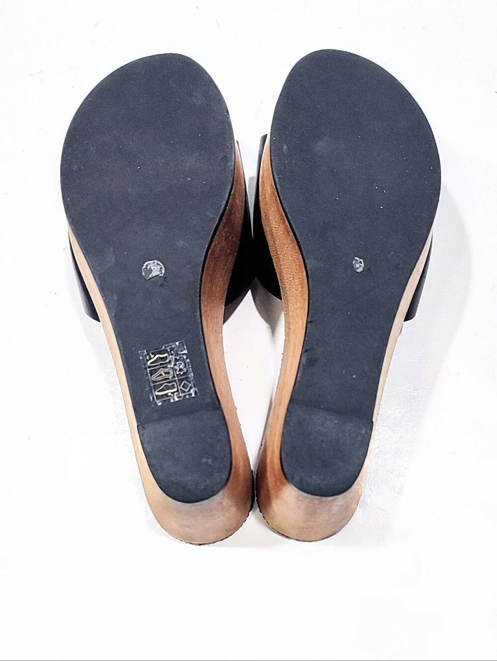 Tory Burch step into